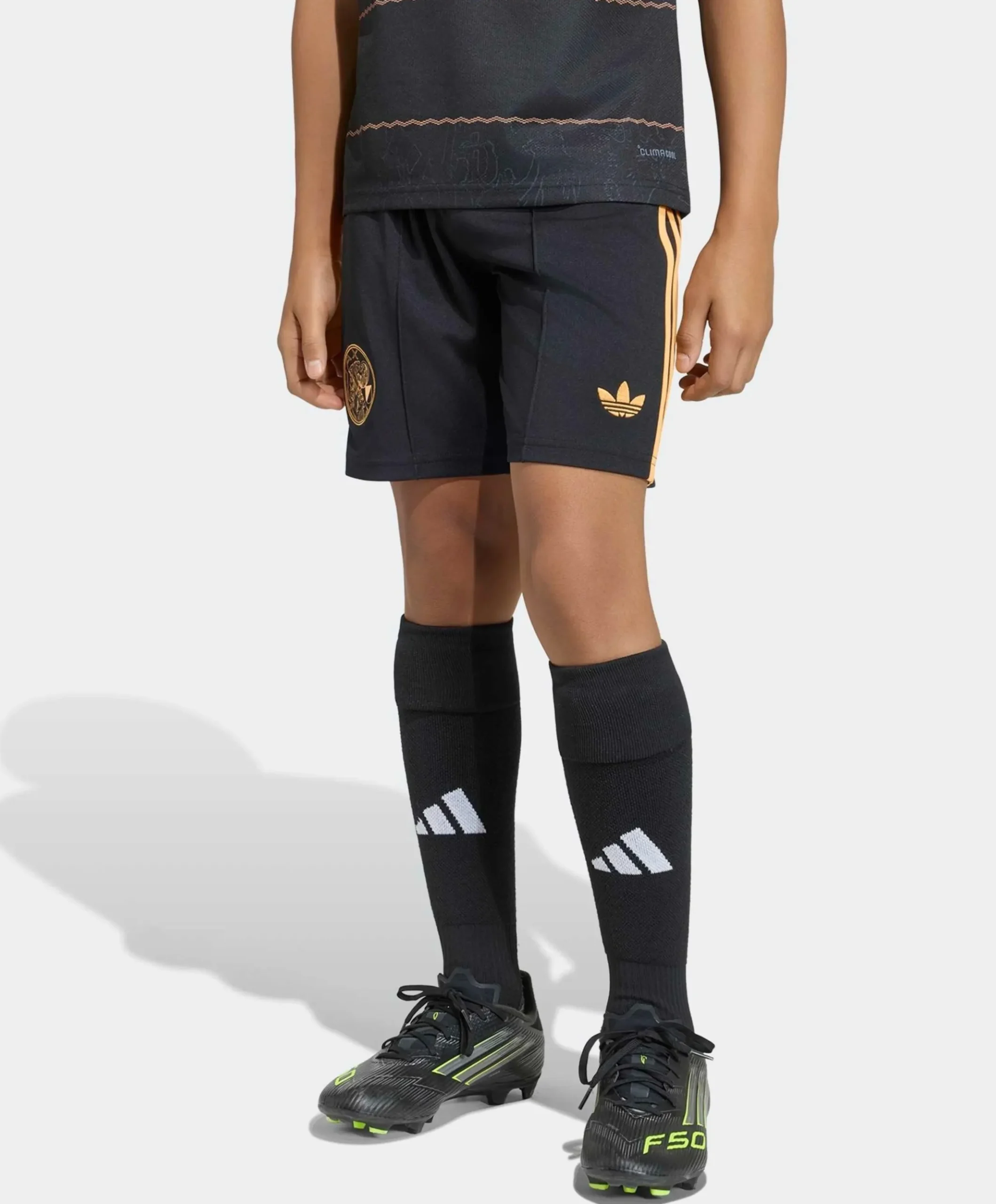 AJAX A SHO Y jongens shorts zwart