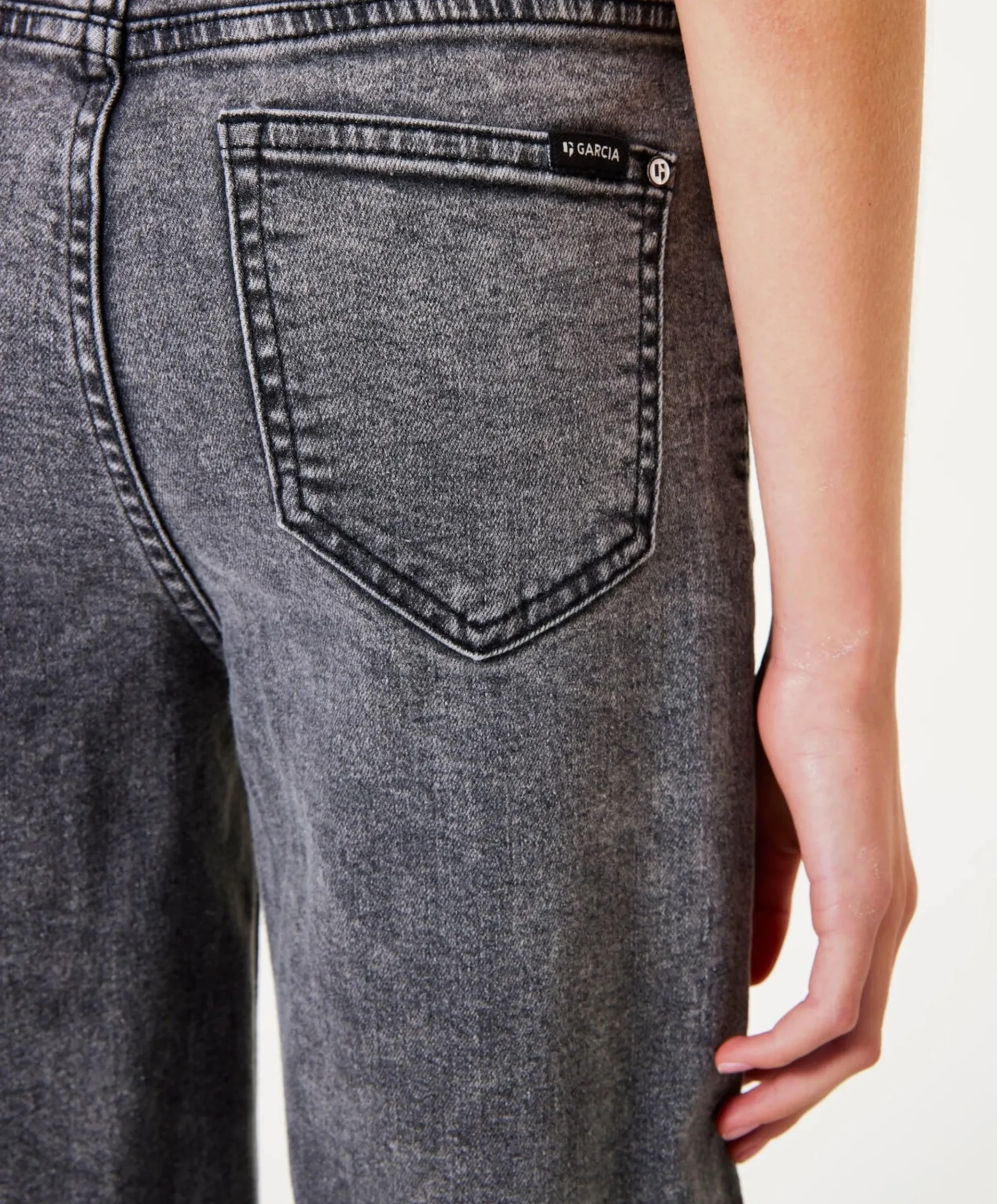 5109 Annemay jeans grijs