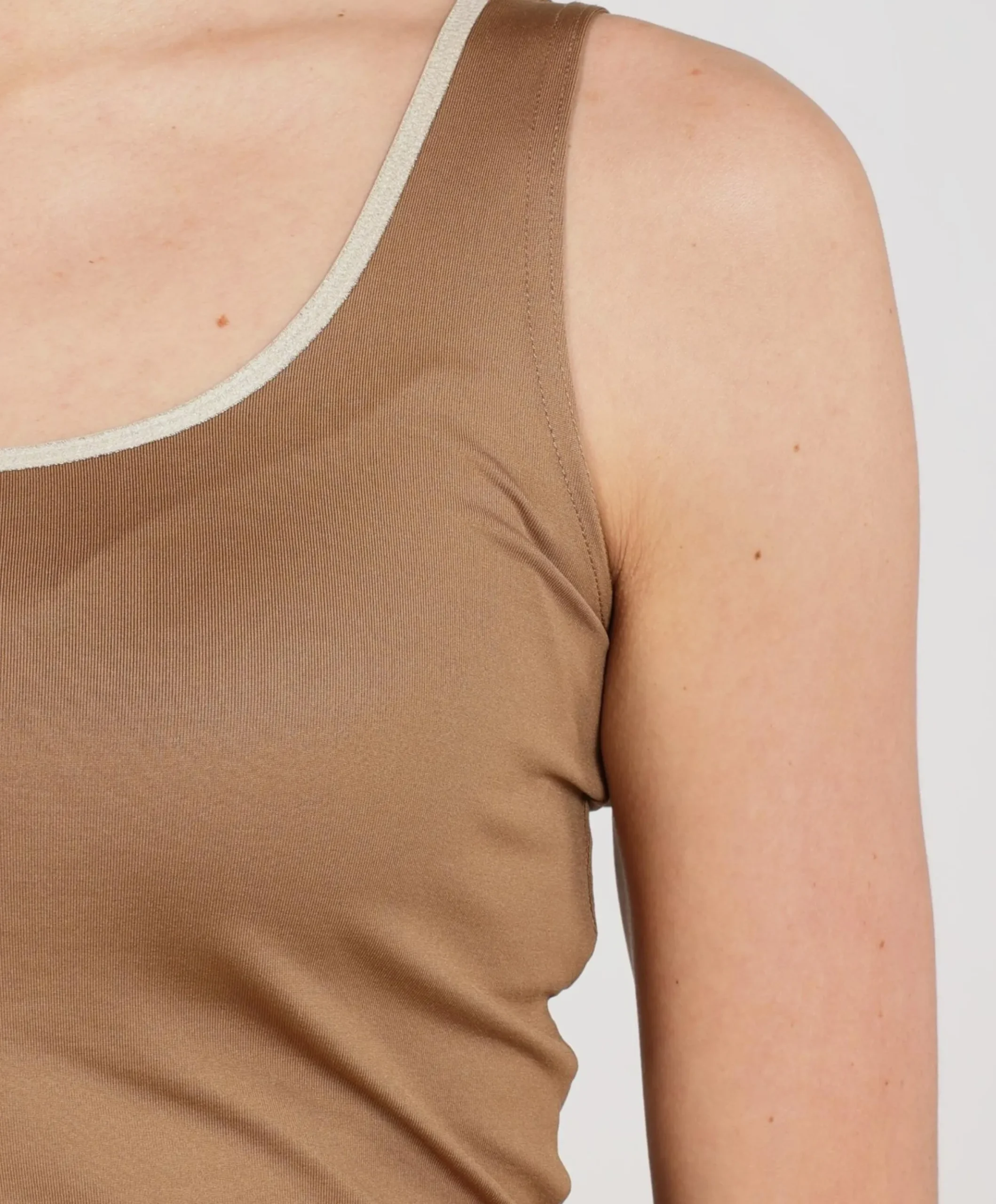 Dames top beige