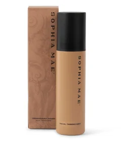 Facial tanning mist
