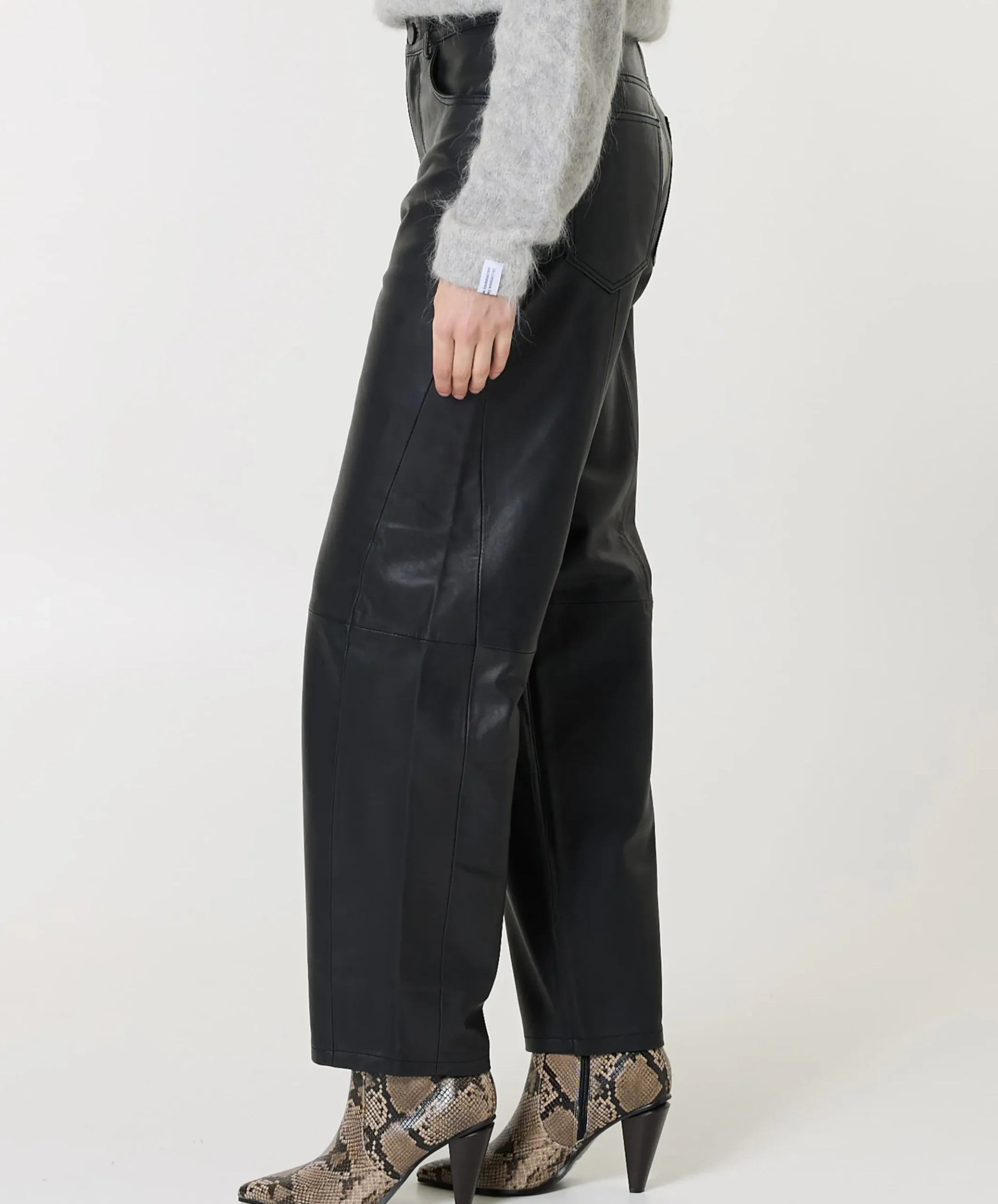 Fenne Leather dames broek zwart