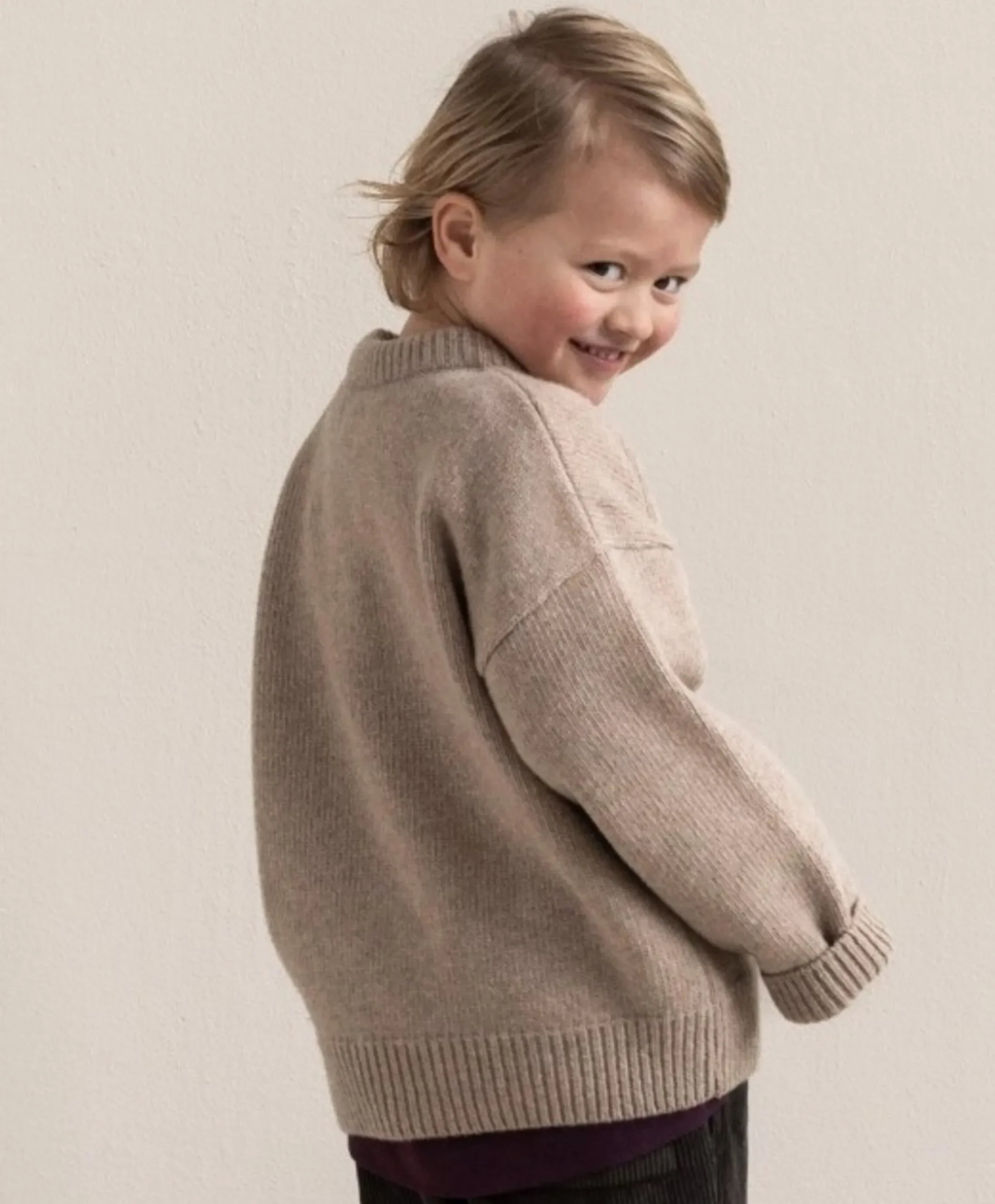 Jongens trui beige