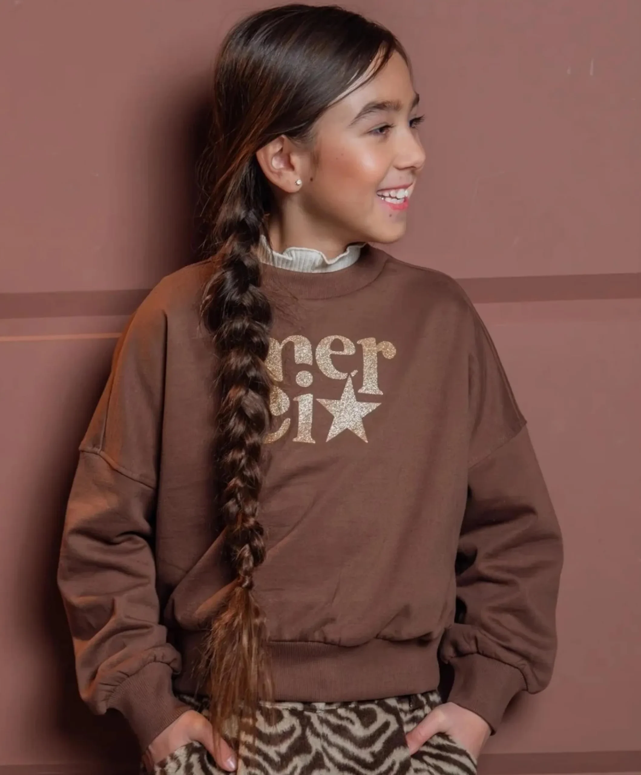 Meisjes sweater bruin