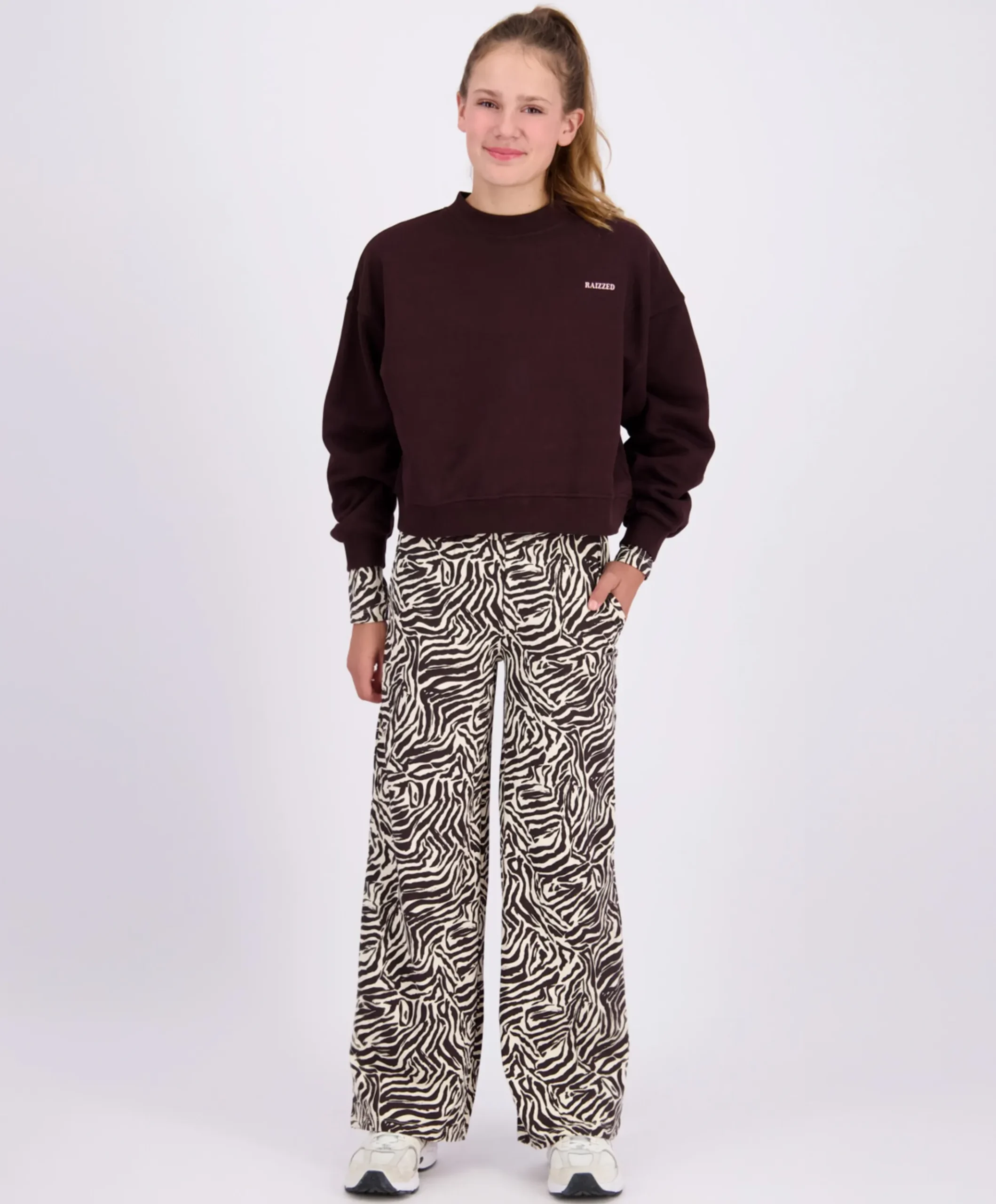 Meisjes sweater bruin