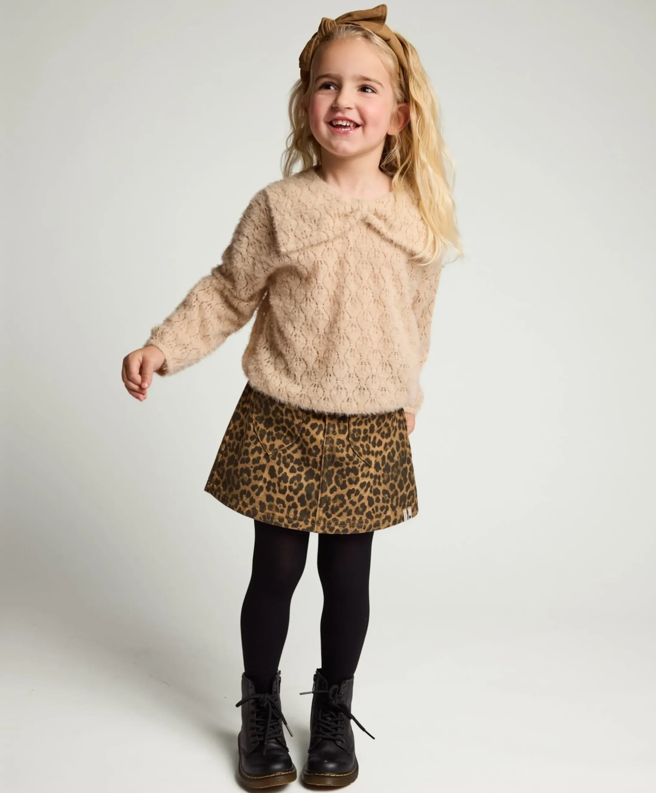 Meisjes trui beige
