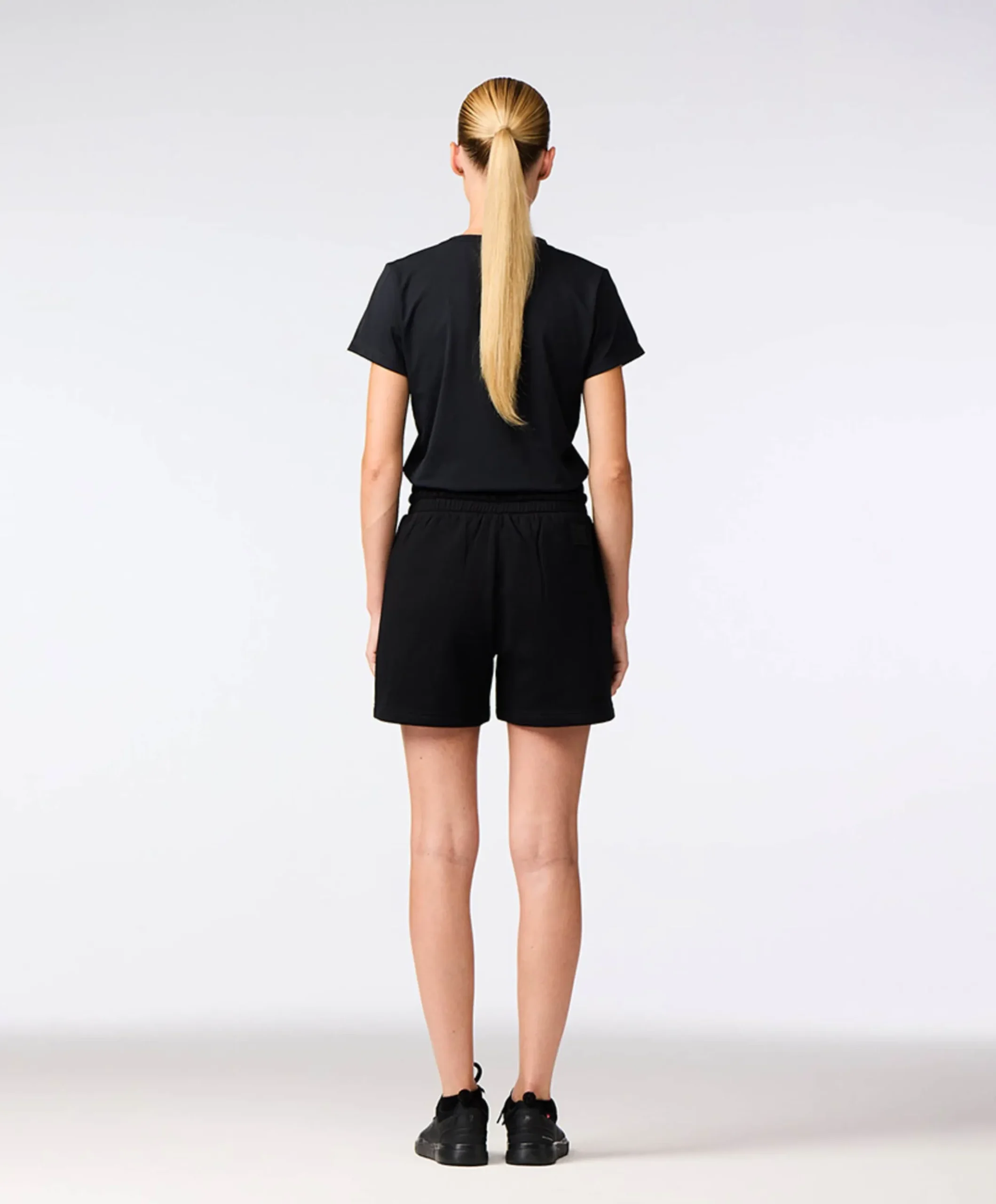 NICE short dames shorts zwart