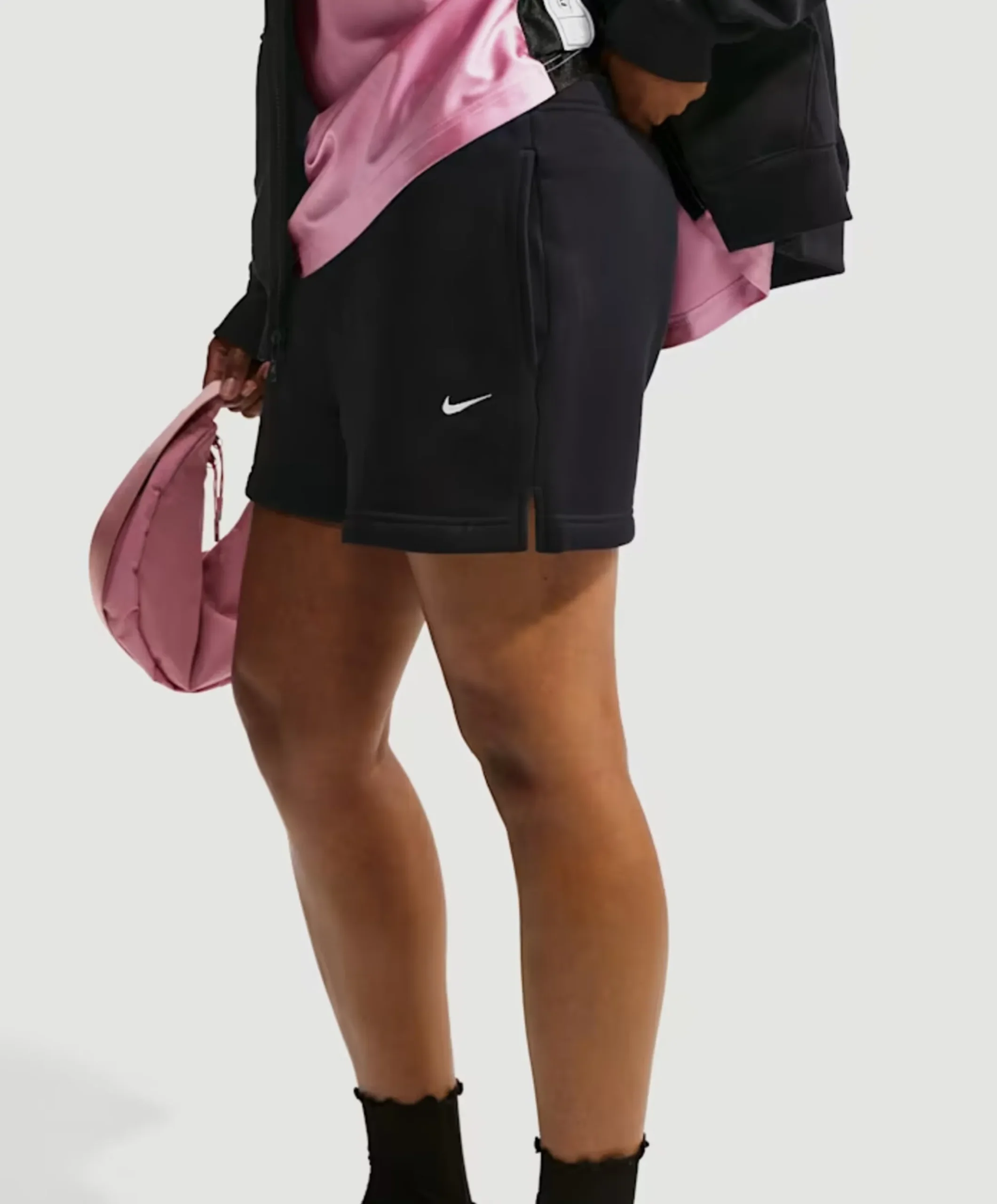 W Nk Stdo Flc Mr Std 4in dames shorts zwart