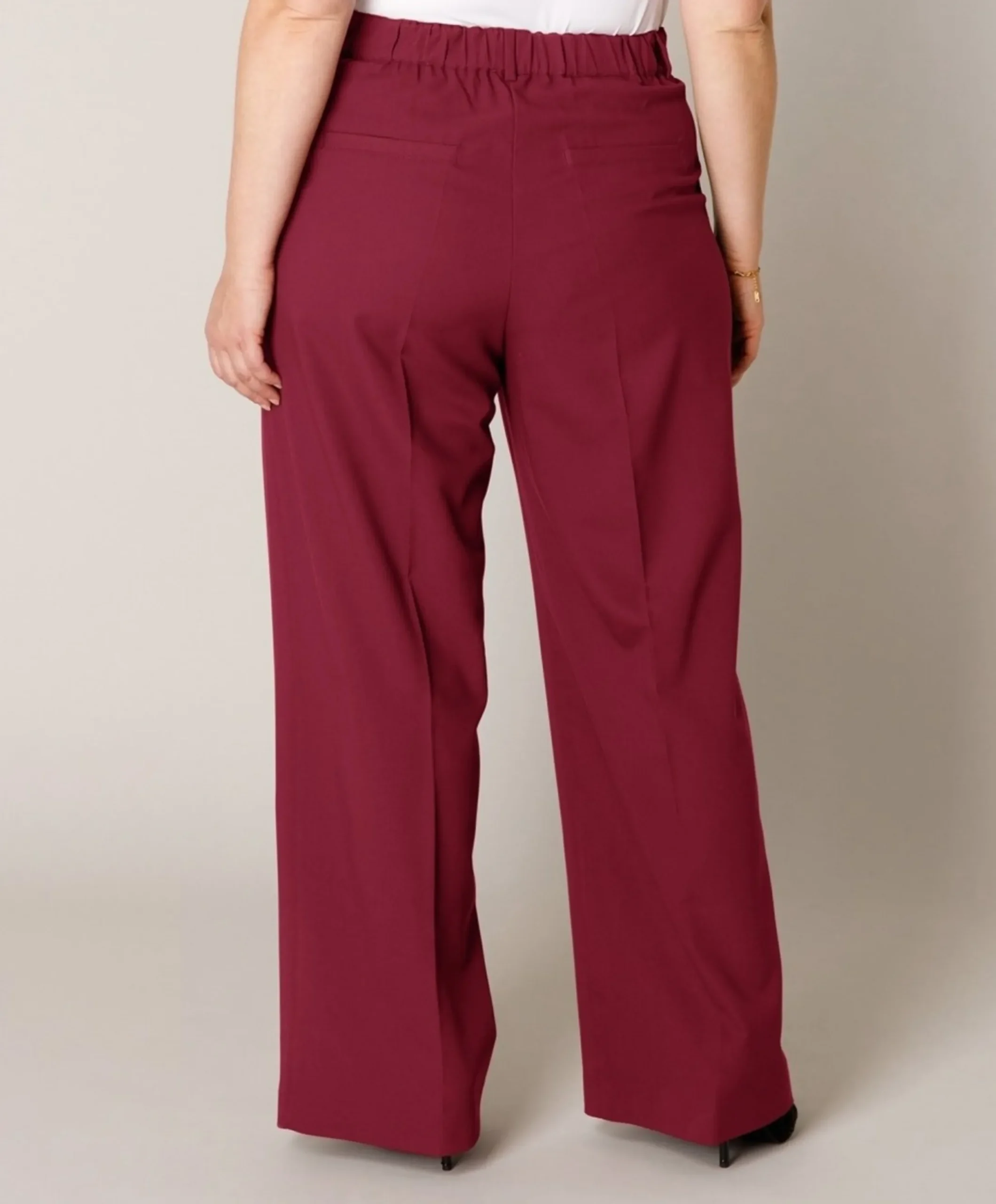 Yunia dames broek bordeaux